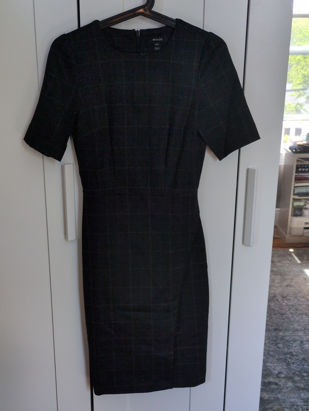 RW&CO. Black And Blue Plaid Midi Sheath Dress